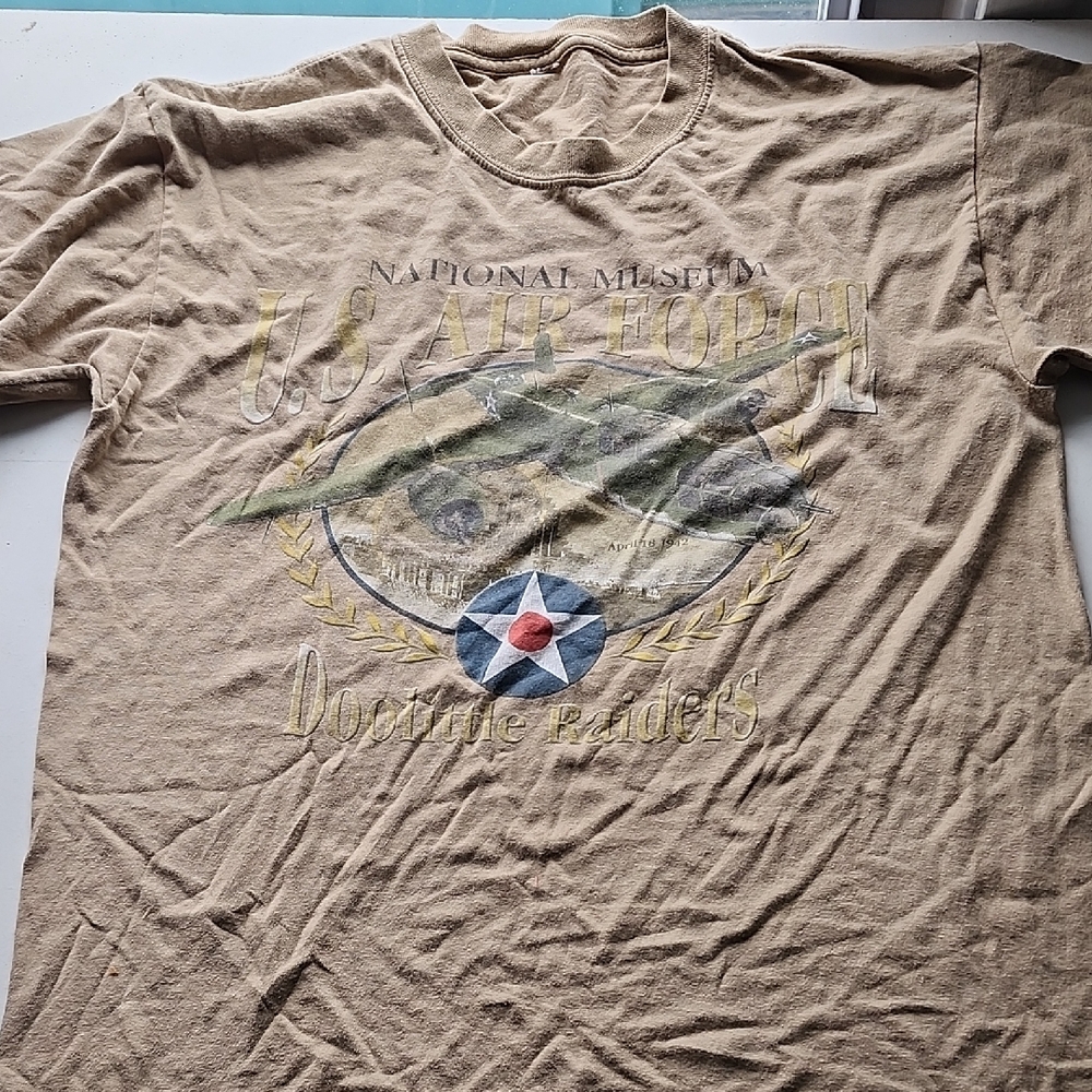 Men's Tan Graphic T-Shirt Us Airforce Museam